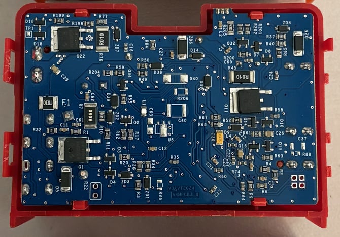velit-3-ecu-board
