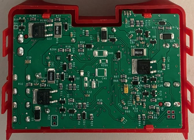 velit1-2-ecu-board